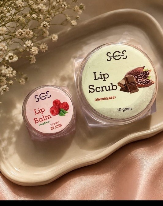 SCS lip bam and lip scrub(lip care combo).